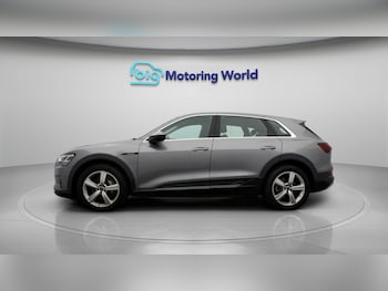 Used Audi e-tron 2021 for sale - 77345752: Photo