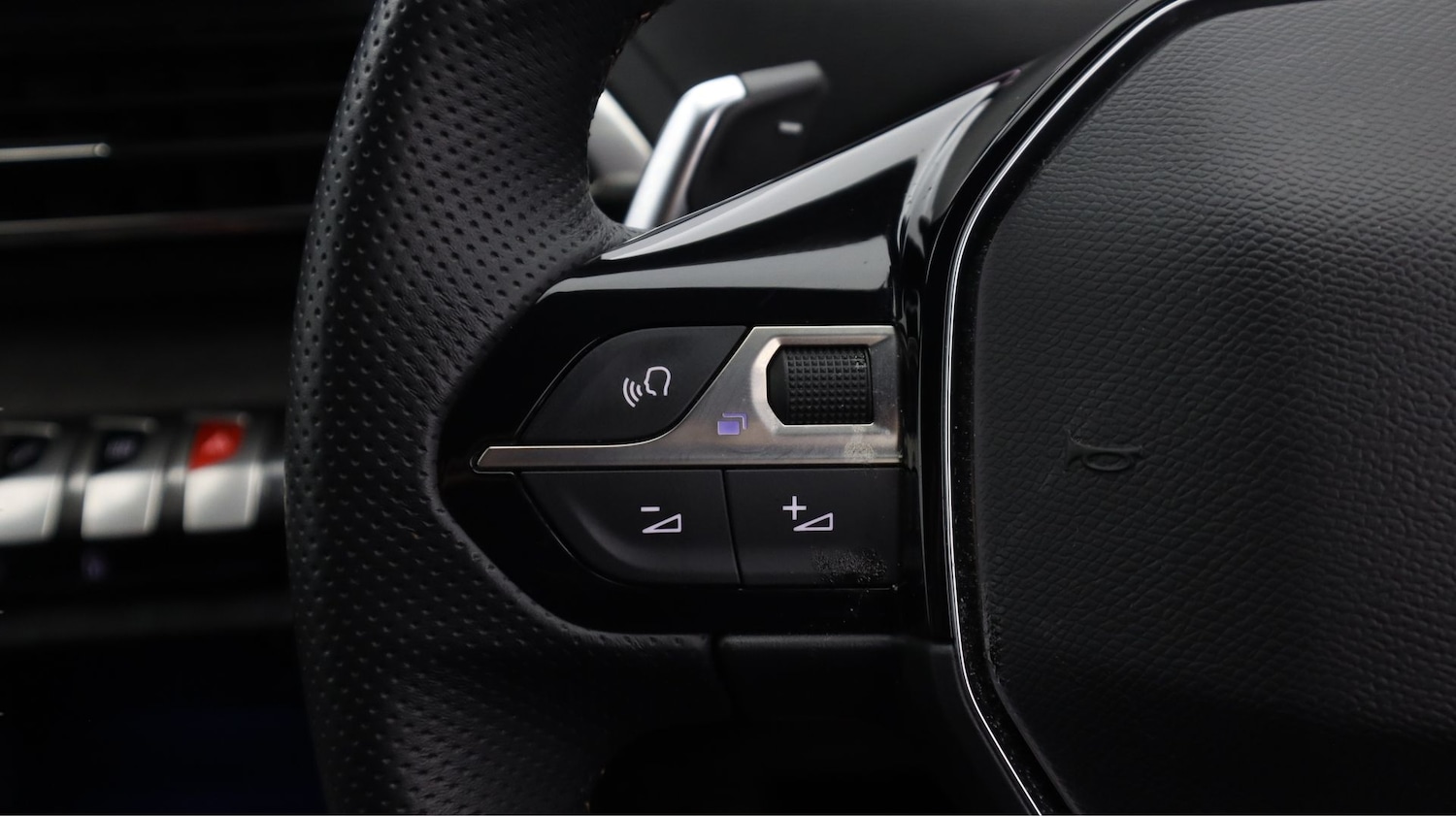 Used Peugeot 5008 2022 for sale - 78031864: Photo 23