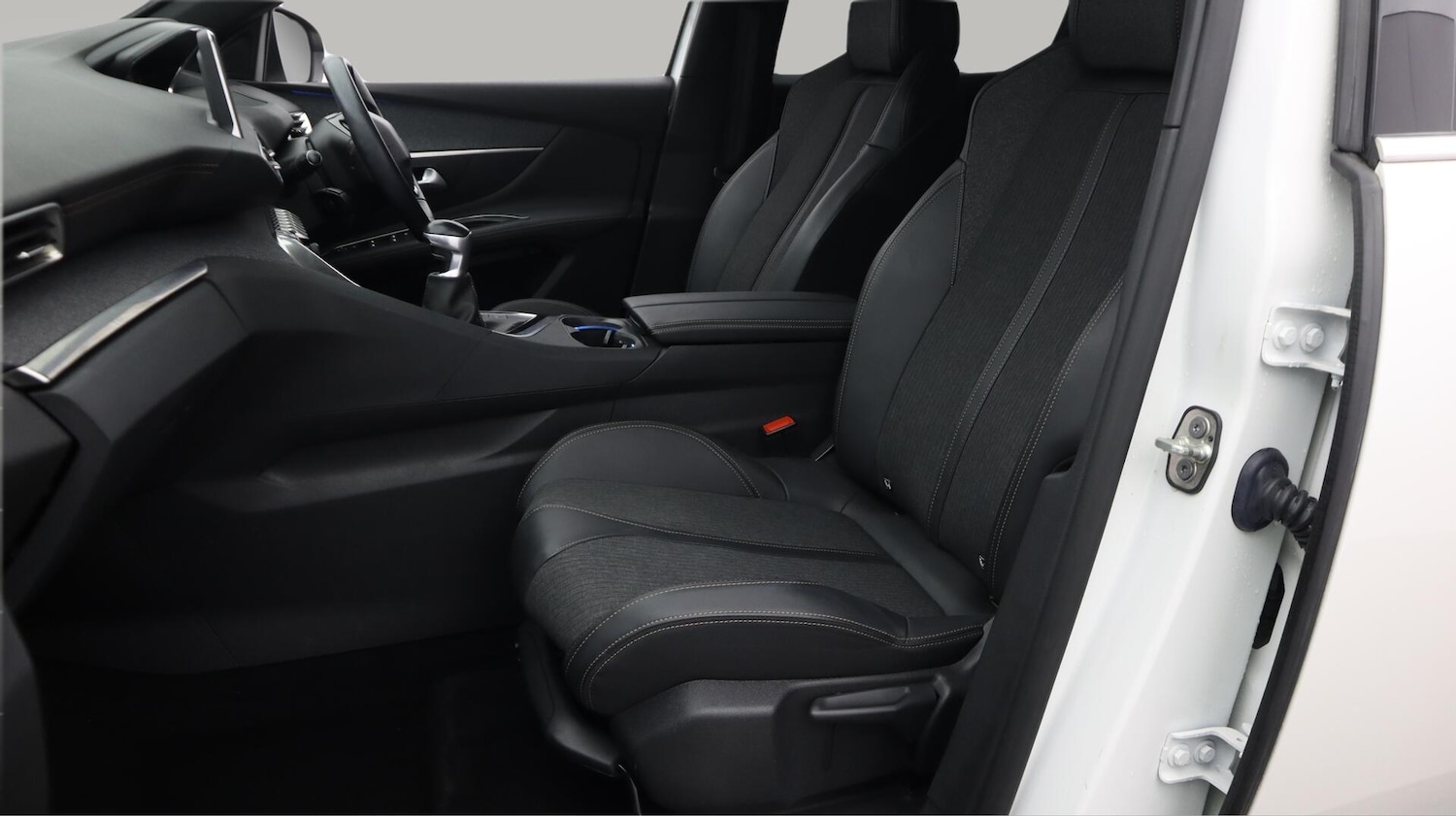 Used Peugeot 3008 2019 for sale - 76666592: Photo 15