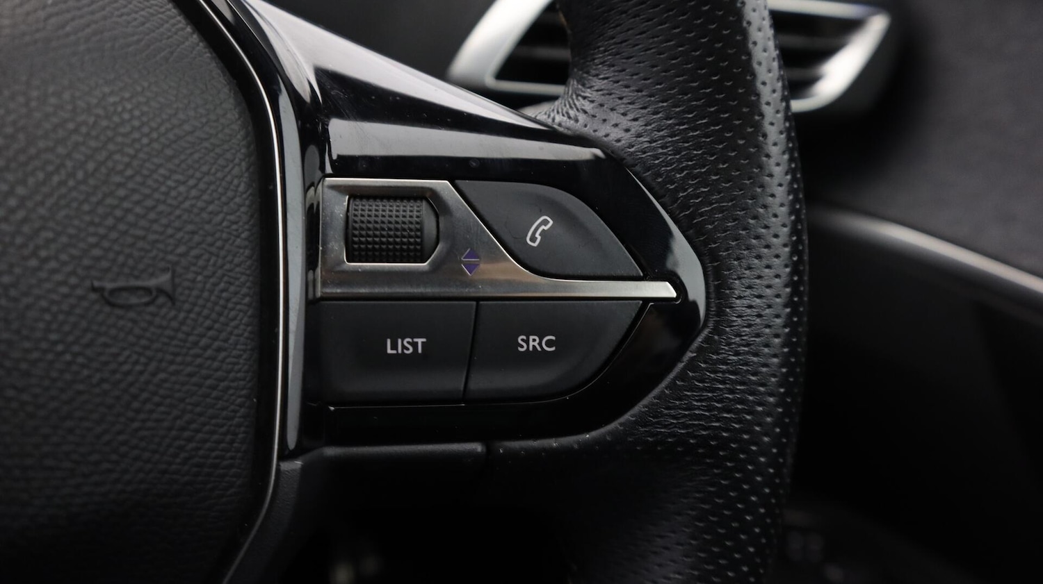 Used Peugeot 3008 2019 for sale - 76666592: Photo 26