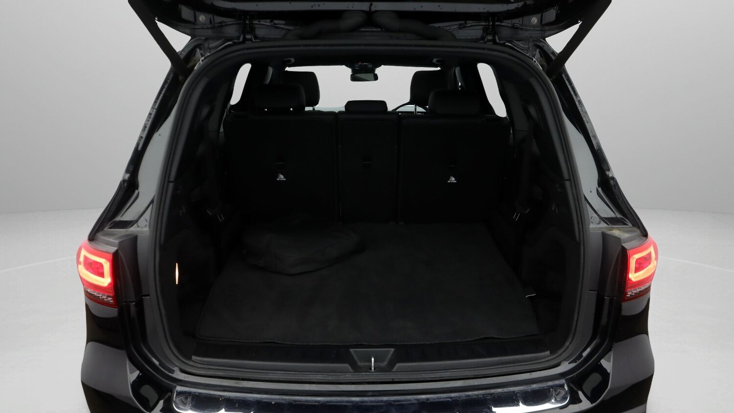 Used Mercedes-Benz EQB for sale - 77271112: Photo 17