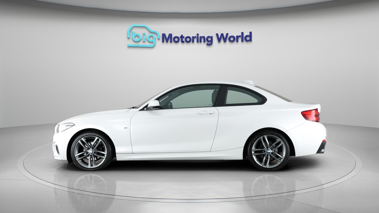 Used BMW 2 Series 2017 for sale - 76752590: Photo 5