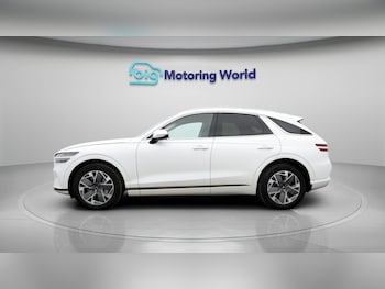Used Genesis GV70 2023 for sale - 79571939: Photo