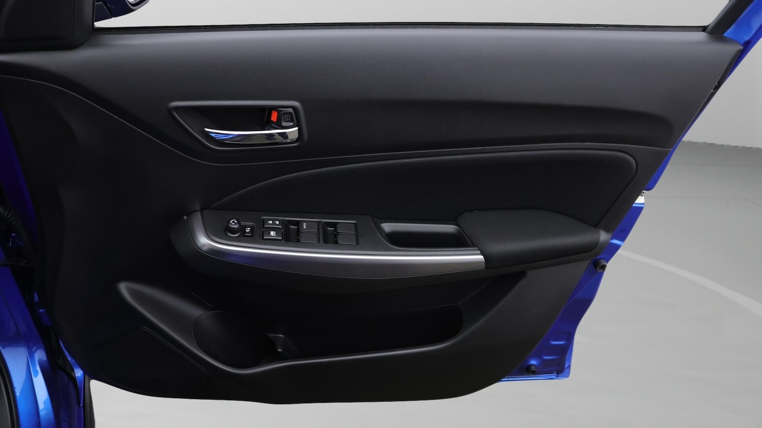 Used Suzuki Swift 2023 for sale - 76167235: Photo 16