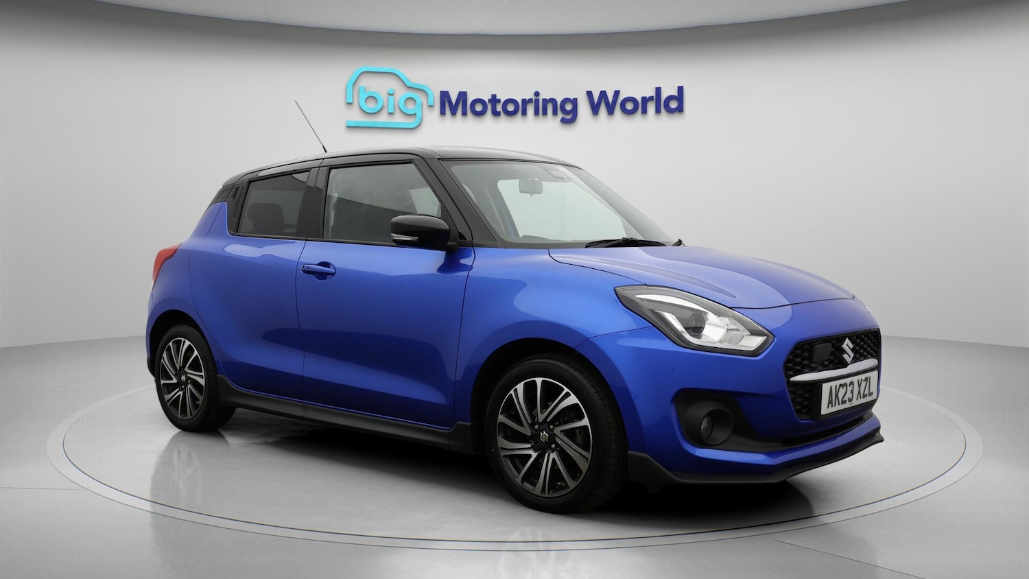 Used Suzuki Swift 2023 for sale - 76167235: Photo 2