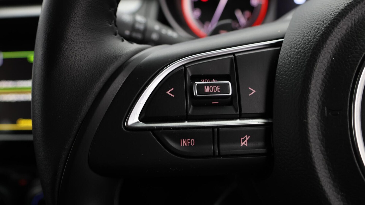 Used Suzuki Swift 2023 for sale - 76167235: Photo 24