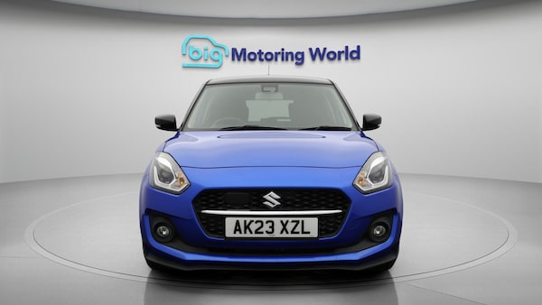 Used Suzuki Swift 2023 for sale - 76167235: Photo 3
