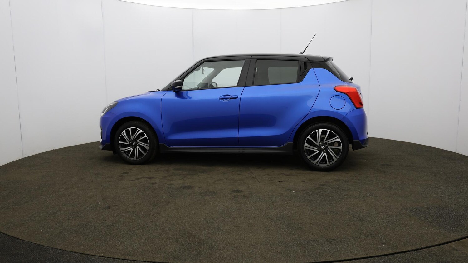 Used Suzuki Swift 2023 for sale - 76167235: Photo 71