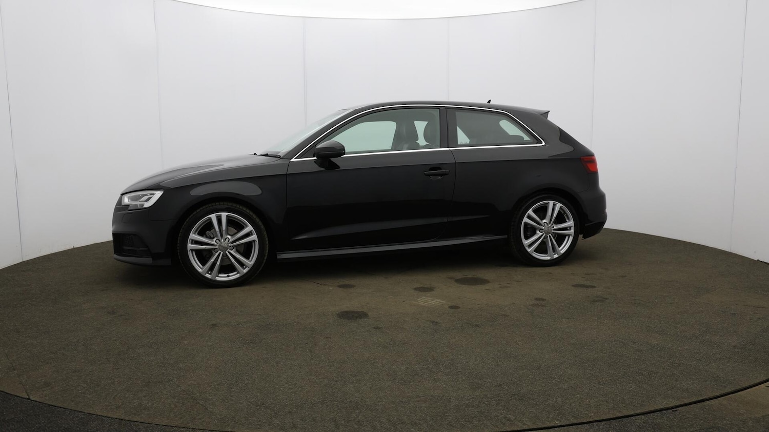 Used Audi A3 2018 for sale - 76174678: Photo 18