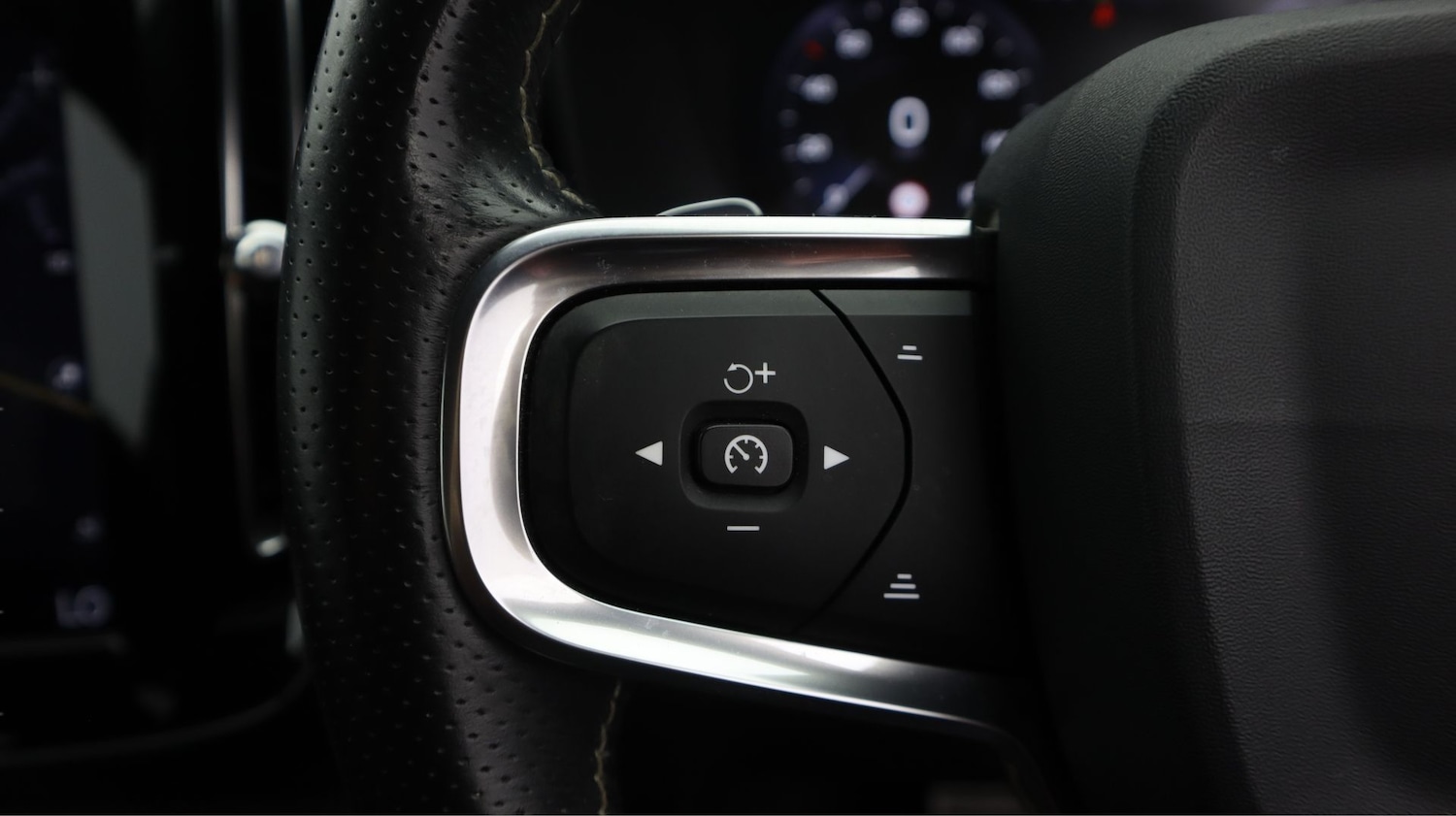 Used Volvo XC40 2020 for sale - 77609786: Photo 20