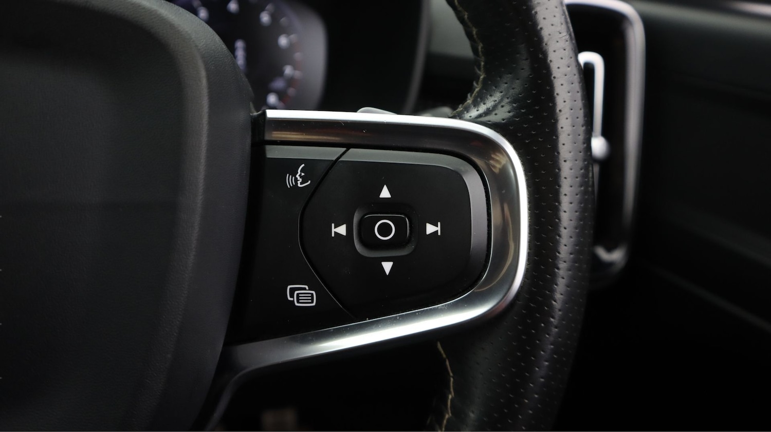 Used Volvo XC40 2020 for sale - 77609786: Photo 21