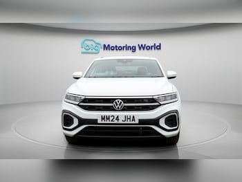 Used Volkswagen T-Roc 2024 for sale - 79176947: Photo
