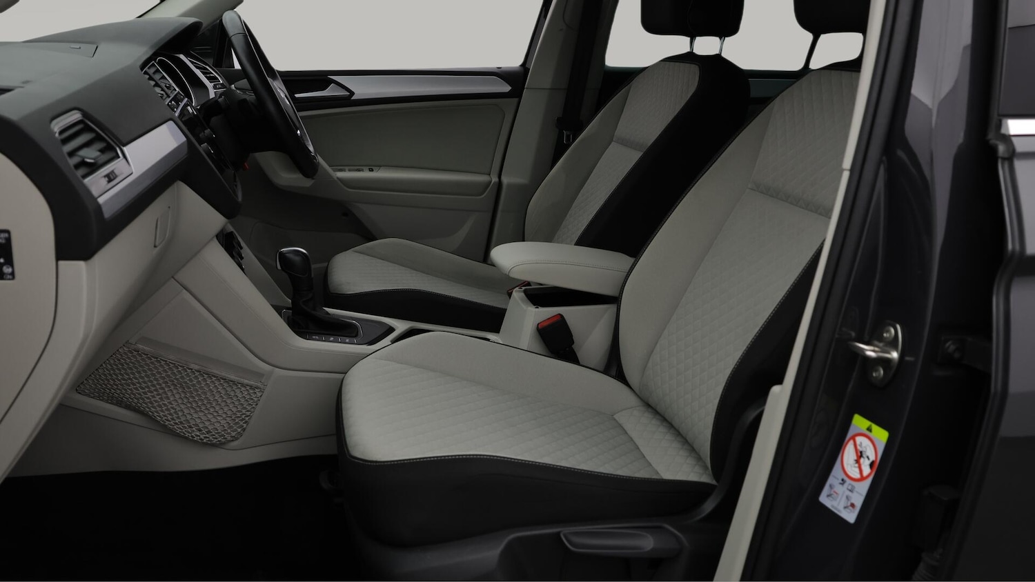 Used Volkswagen Tiguan 2020 for sale - 75977486: Photo 15