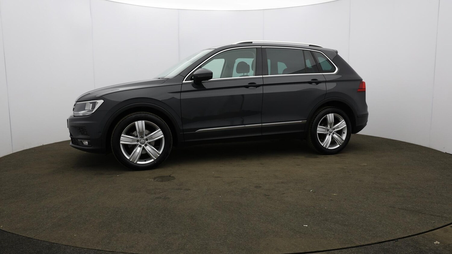 Used Volkswagen Tiguan 2020 for sale - 75977486: Photo 37
