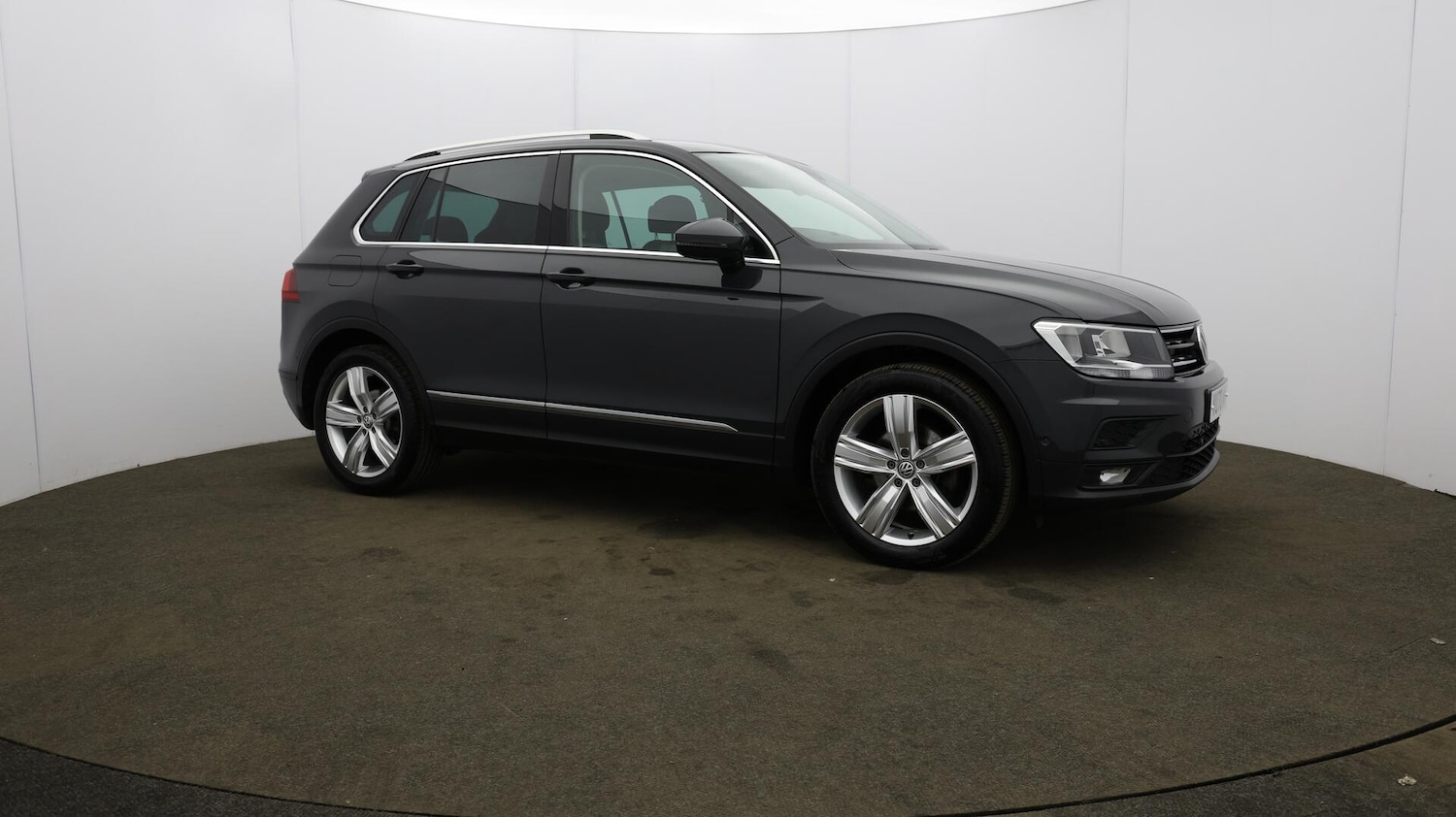 Used Volkswagen Tiguan 2020 for sale - 75977486: Photo 52