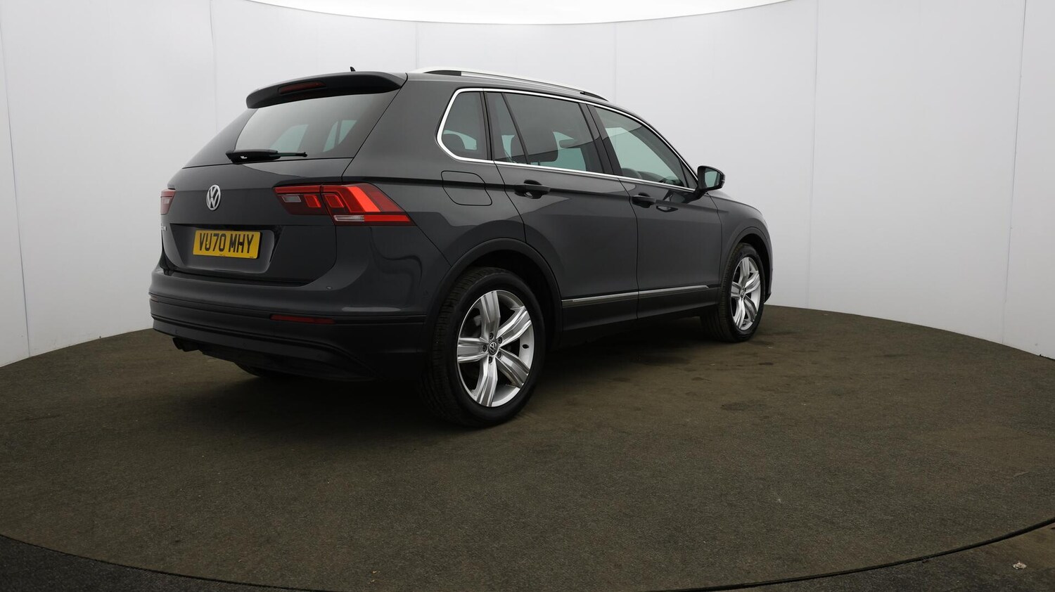 Used Volkswagen Tiguan 2020 for sale - 75977486: Photo 62
