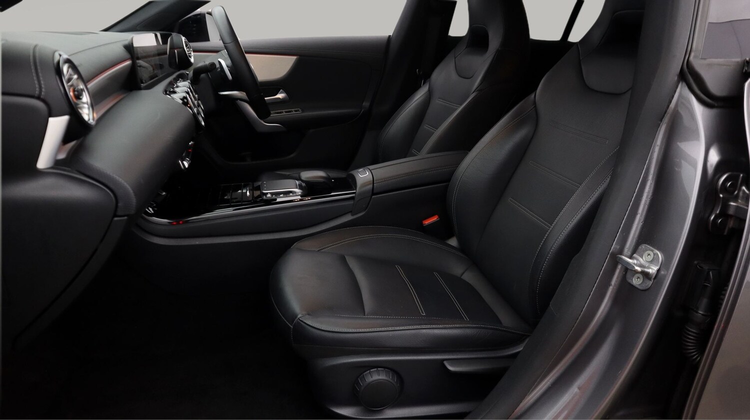 Used Mercedes-Benz CLA 2023 for sale - 77983847: Photo 14