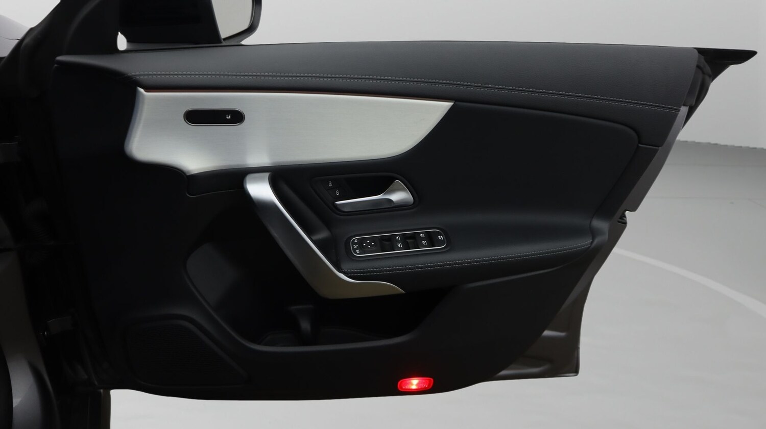 Used Mercedes-Benz CLA 2023 for sale - 77983847: Photo 15