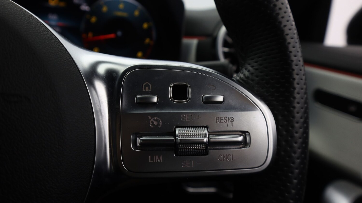 Used Mercedes-Benz CLA 2023 for sale - 77983847: Photo 24