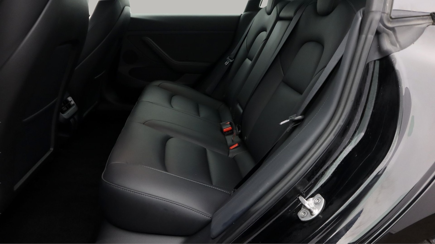 Used Tesla Model 3 2021 for sale - 77435564: Photo 16