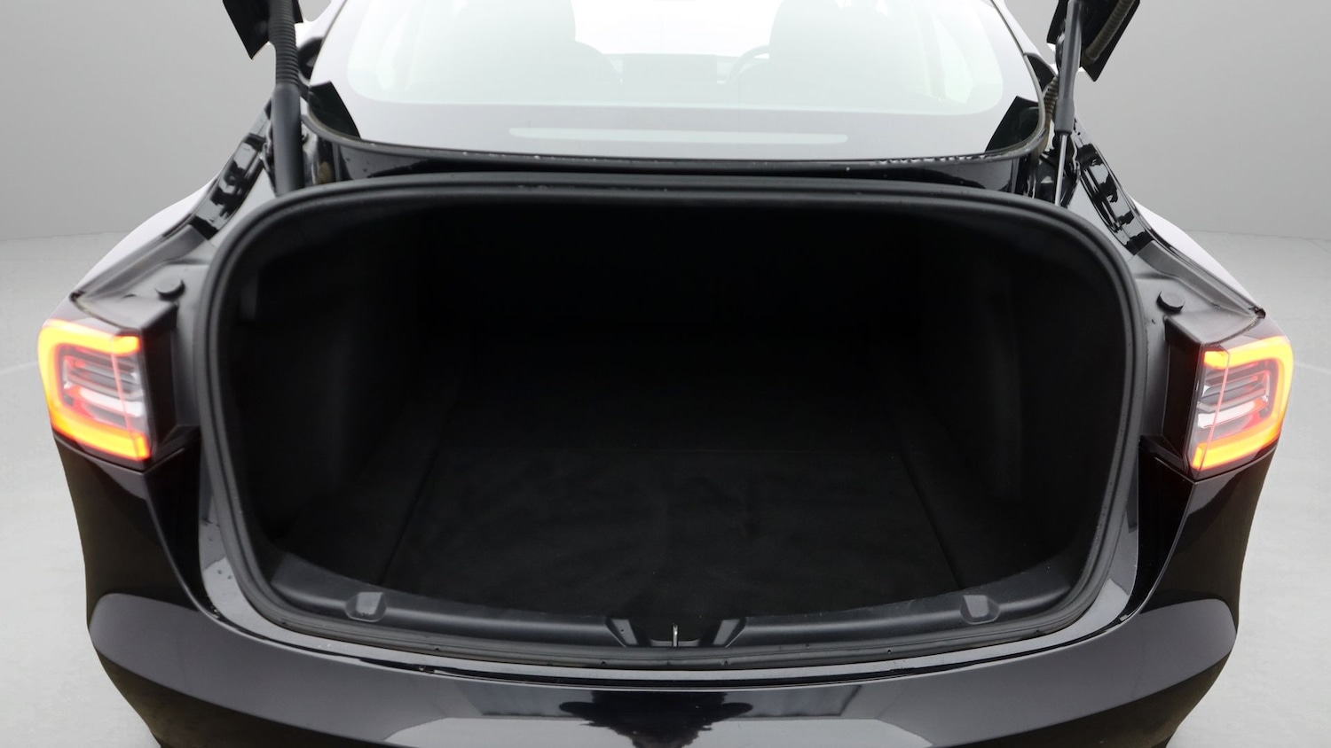 Used Tesla Model 3 2021 for sale - 77435564: Photo 17