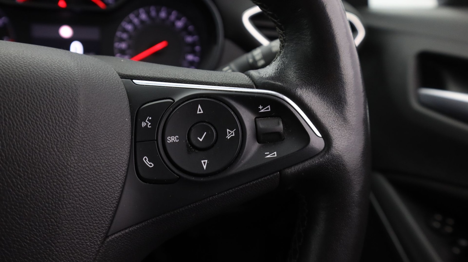 Used Vauxhall Crossland 2022 for sale - 78011019: Photo 23