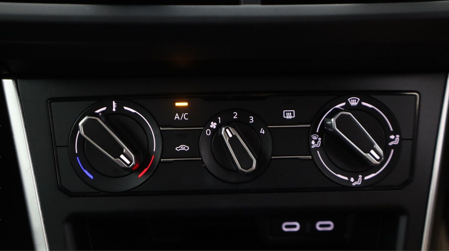 Used Volkswagen Polo 2023 for sale - 78186235: Photo 12