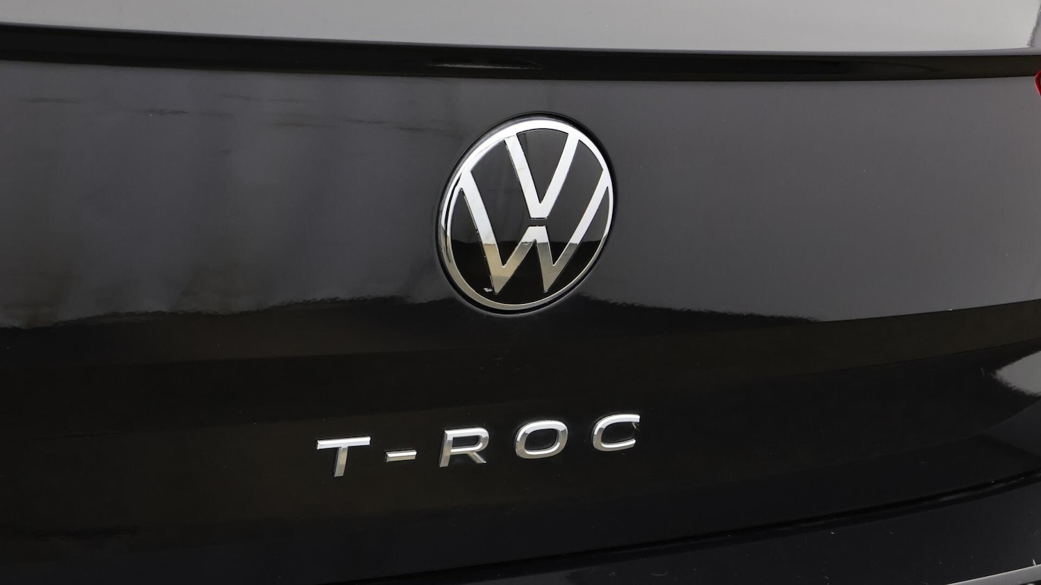 Used Volkswagen T-Roc 2021 for sale - 76431880: Photo 22