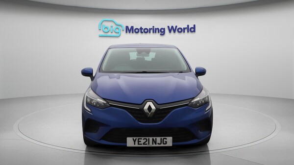 Used Renault Clio 2021 for sale - 76001977: Photo 3