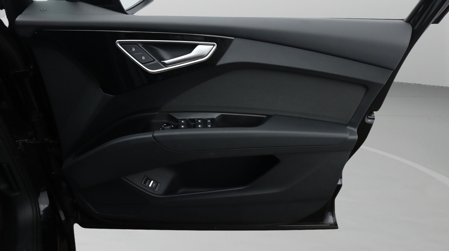 Used Audi Q4 e-tron for sale - 77261309: Photo 15