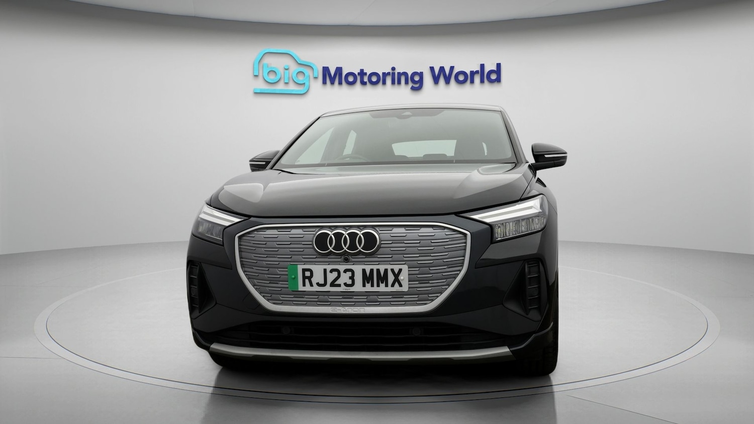 Used Audi Q4 e-tron for sale - 77261309: Photo 2