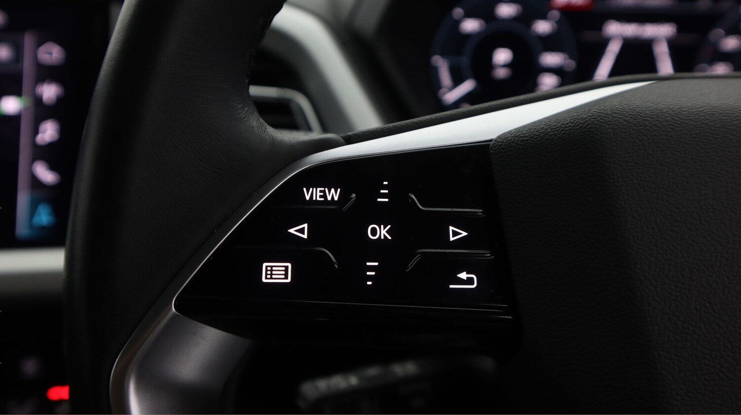 Used Audi Q4 e-tron for sale - 77261309: Photo 24