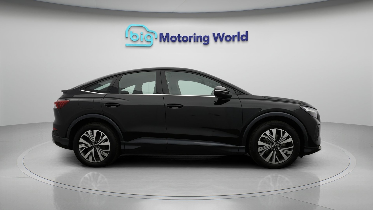 Used Audi Q4 e-tron for sale - 77261309: Photo 8