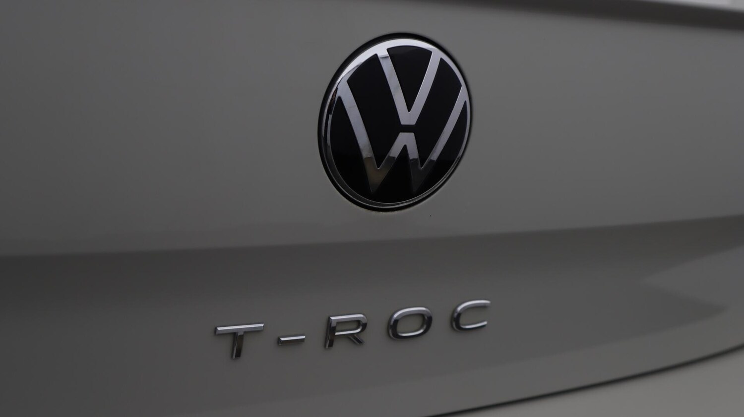 Used Volkswagen T-Roc 2023 for sale - 76715315: Photo 21