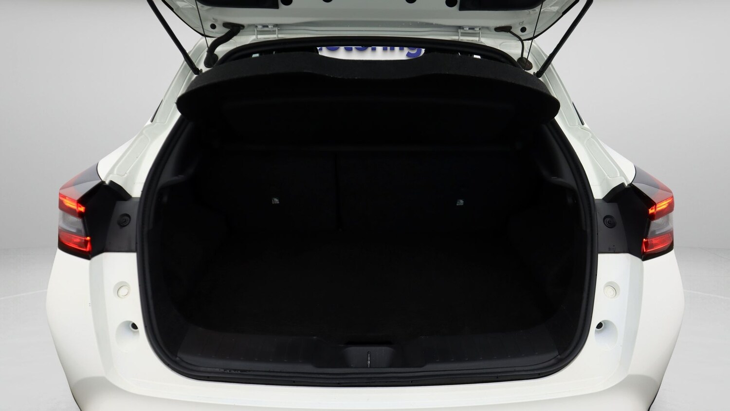 Used Nissan Juke 2022 for sale - 77855539: Photo 17