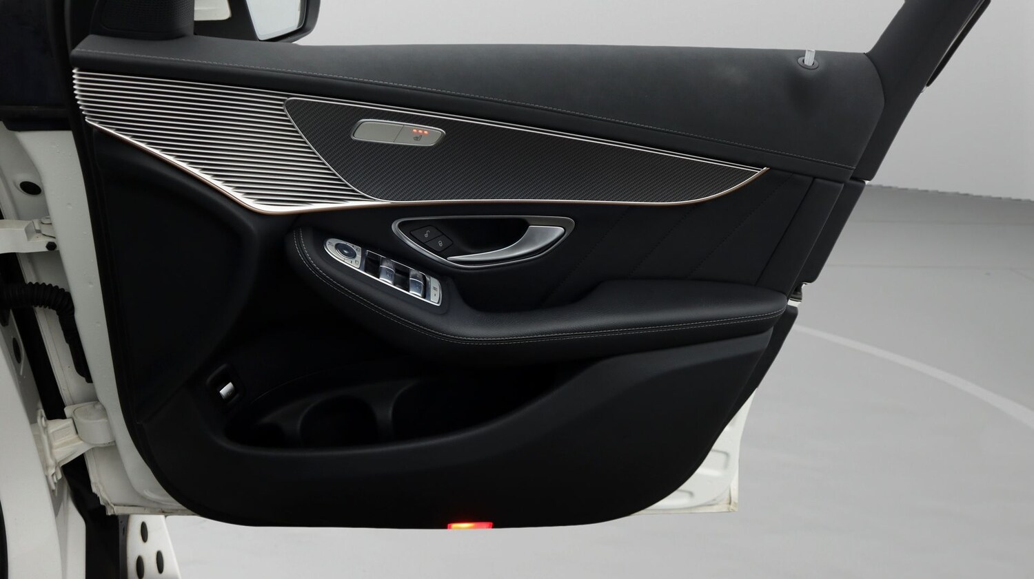 Used Mercedes-Benz EQC 2021 for sale - 77508300: Photo 15