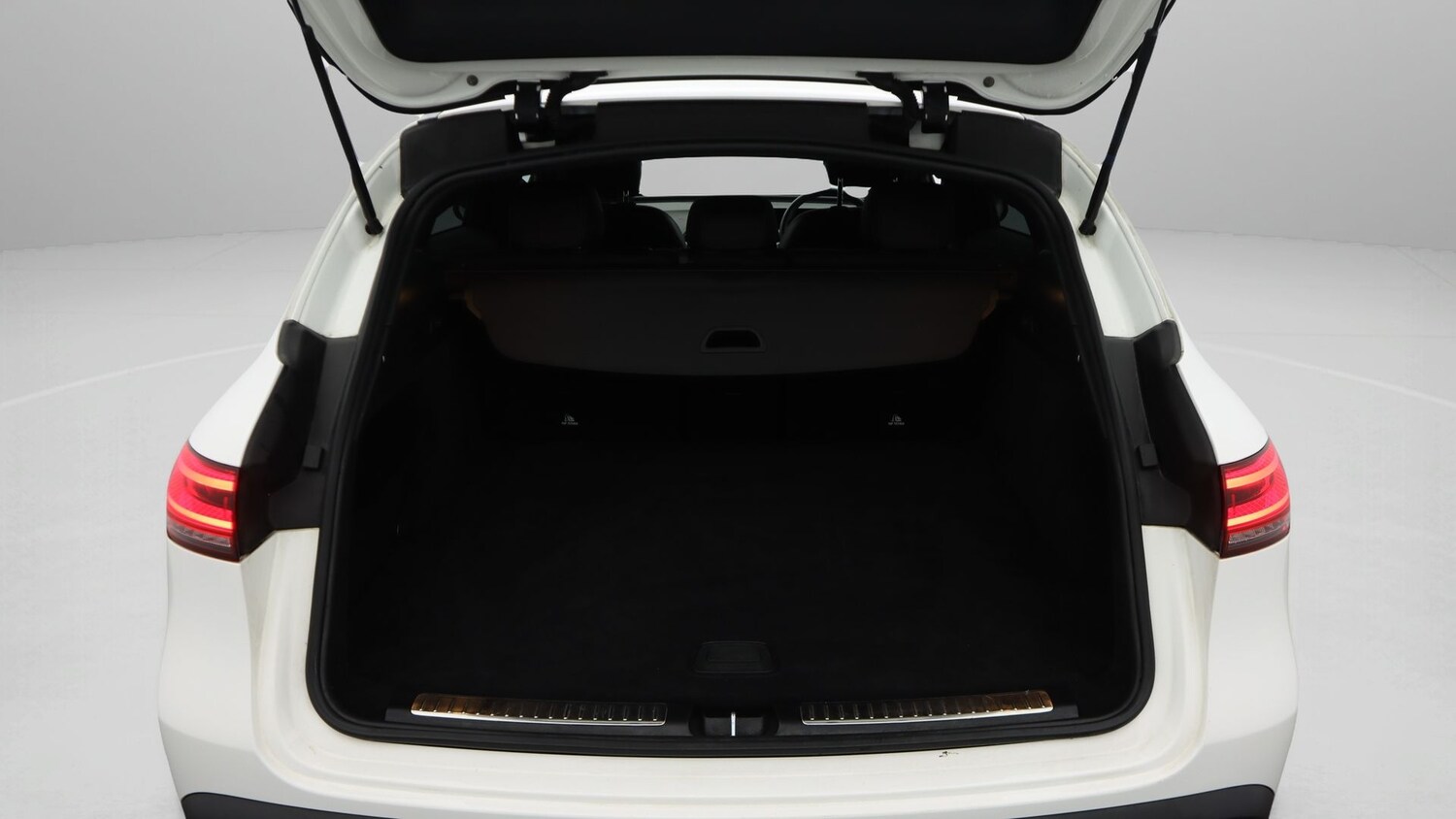 Used Mercedes-Benz EQC 2021 for sale - 77508300: Photo 17