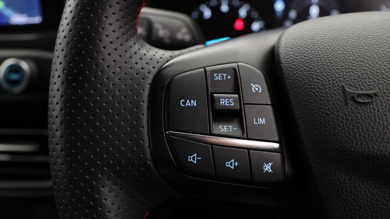 Used Ford Focus 2022 for sale - 76432614: Photo 23