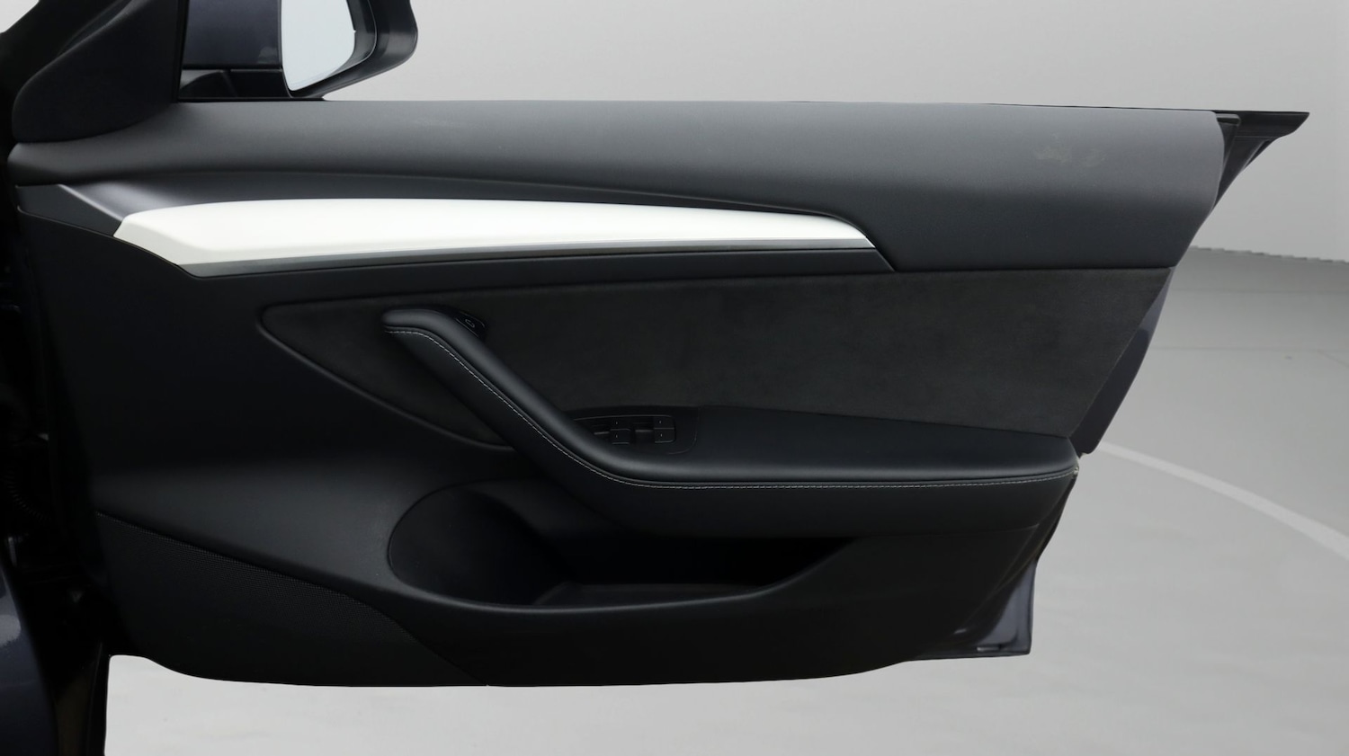 Used Tesla Model 3 2021 for sale - 77619703: Photo 15