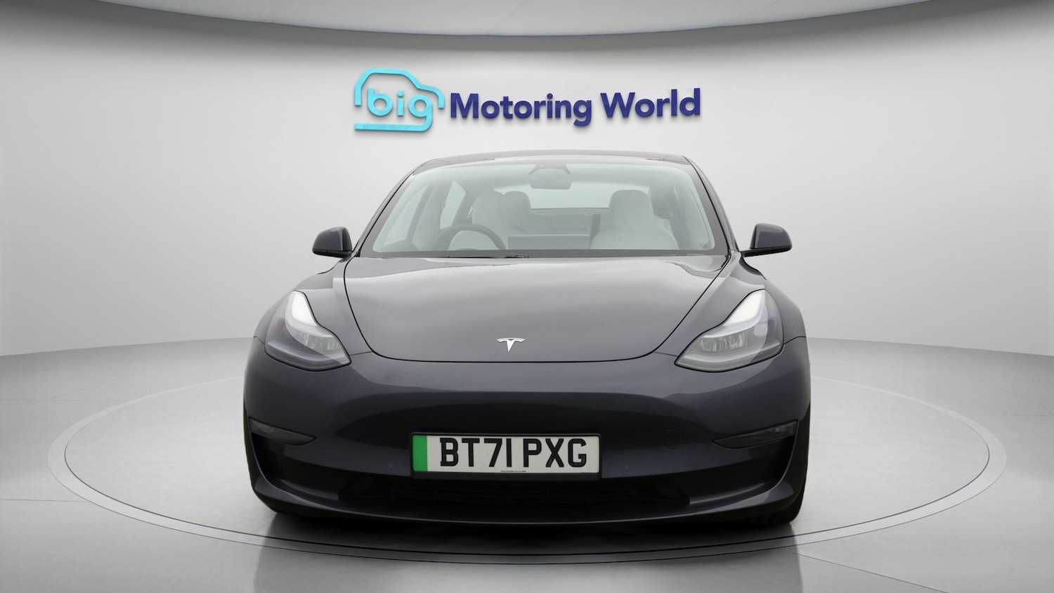 Used Tesla Model 3 2021 for sale - 77619703: Photo 2