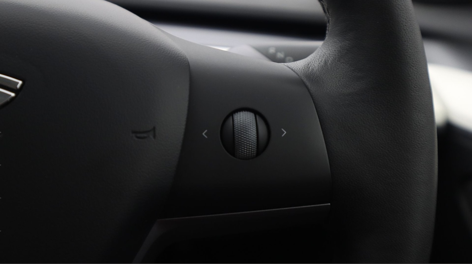 Used Tesla Model 3 2021 for sale - 77619703: Photo 24