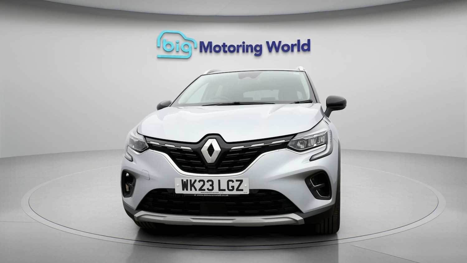 Used Renault Captur 2023 for sale - 77938648: Photo 2