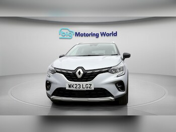 Used Renault Captur 2023 for sale - 77938648: Photo