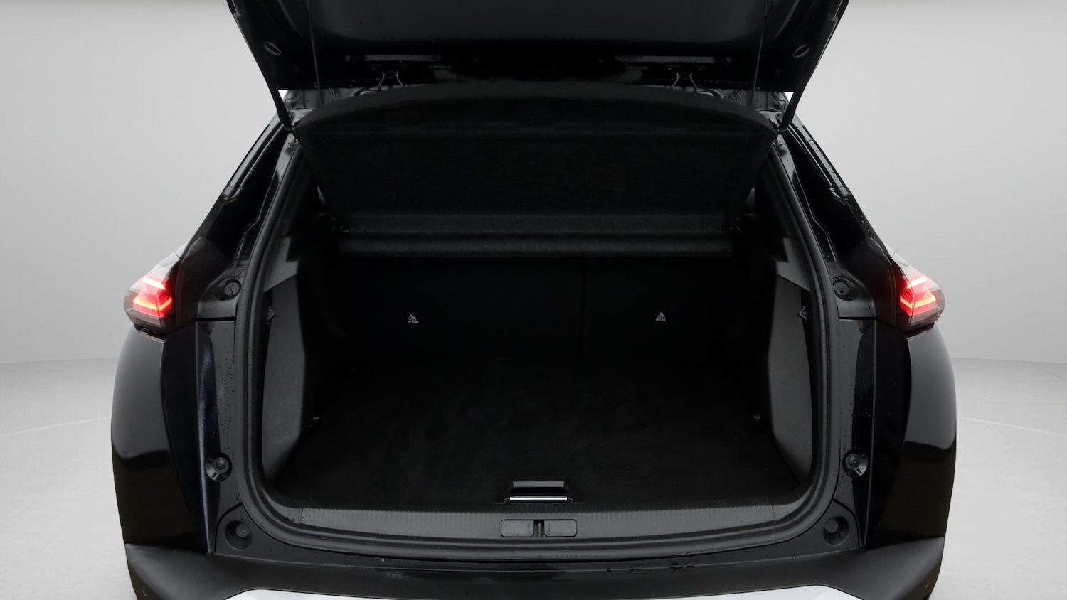 Used Peugeot 2008 2024 for sale - 77802598: Photo 17