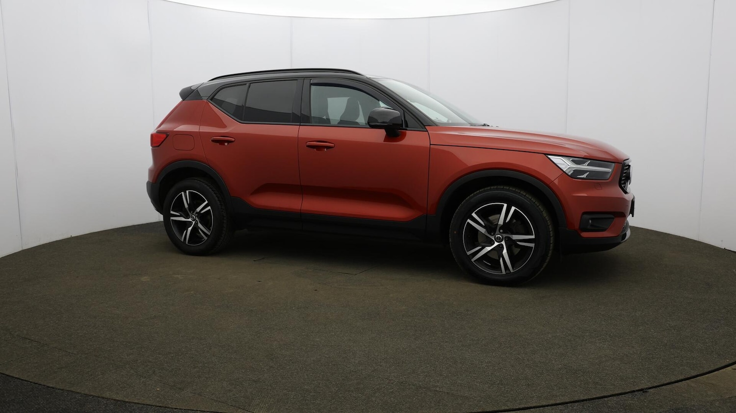 Used Volvo XC40 2019 for sale - 76108846: Photo 53