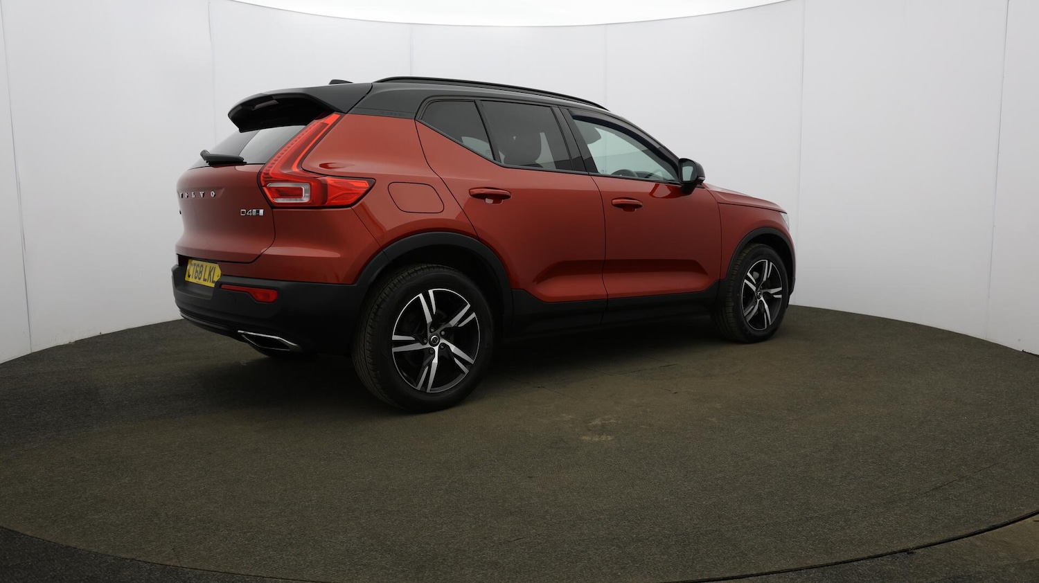 Used Volvo XC40 2019 for sale - 76108846: Photo 61