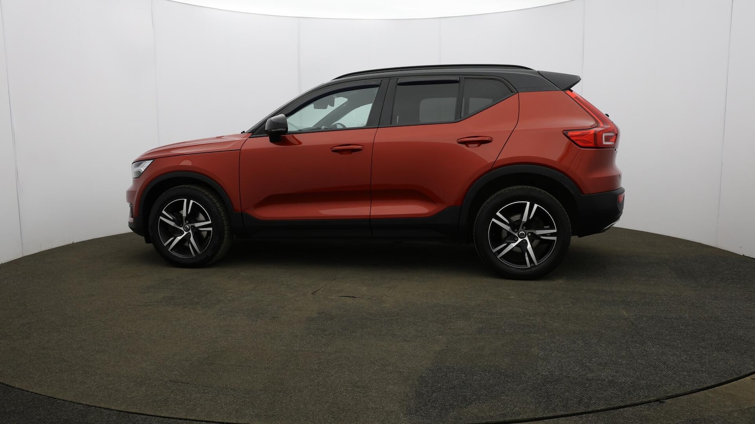 Used Volvo XC40 2019 for sale - 76108846: Photo 72