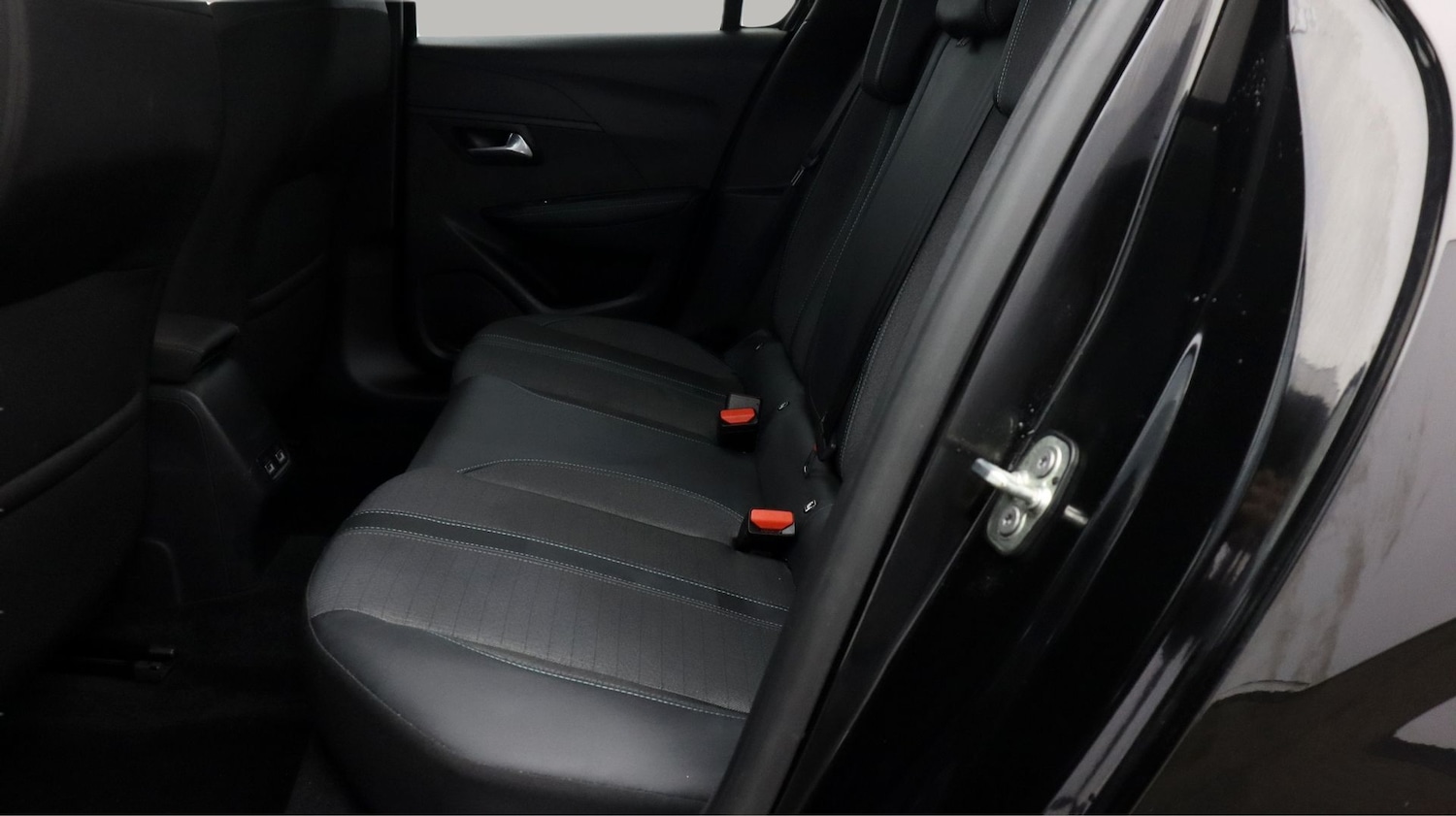 Used Peugeot 208 2023 for sale - 77296374: Photo 16