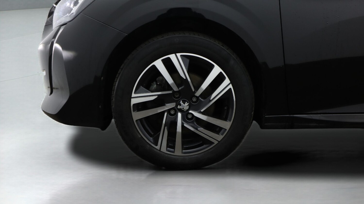 Used Peugeot 208 2023 for sale - 77296374: Photo 18