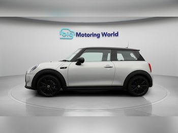 Used MINI Hatch 2021 for sale - 78313244: Photo